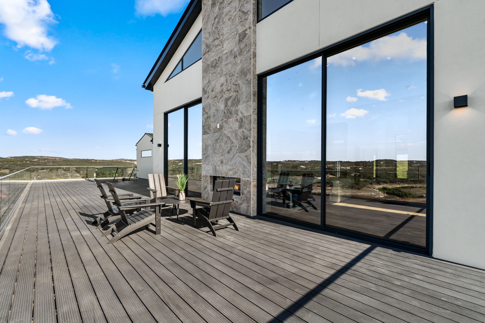 41-web-or-mls-2714 Lakehurst Rd-7