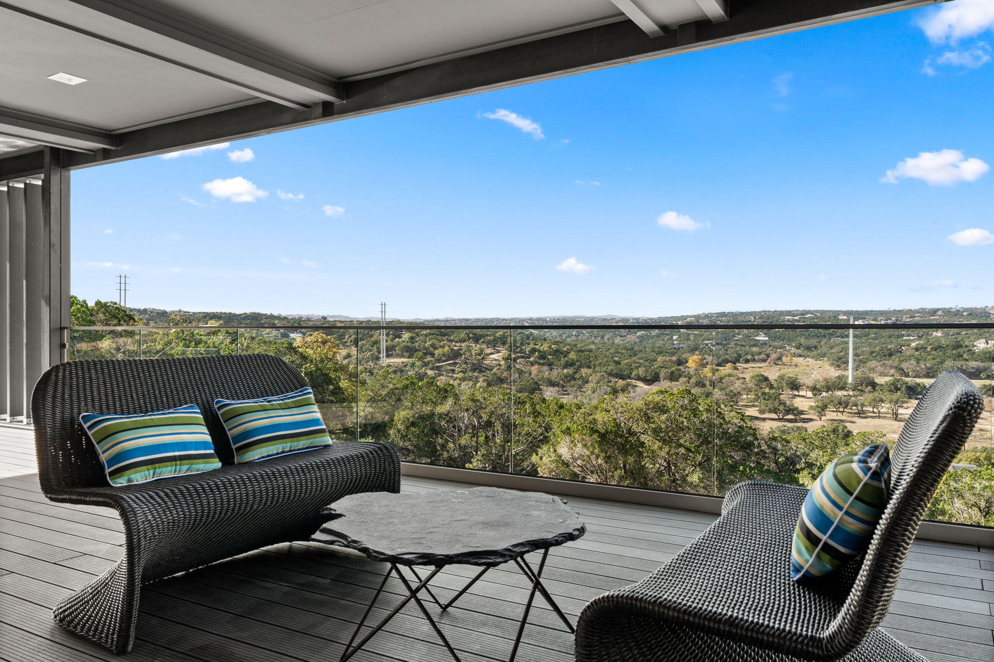 48-web-or-mls-2714 Lakehurst Rd-12