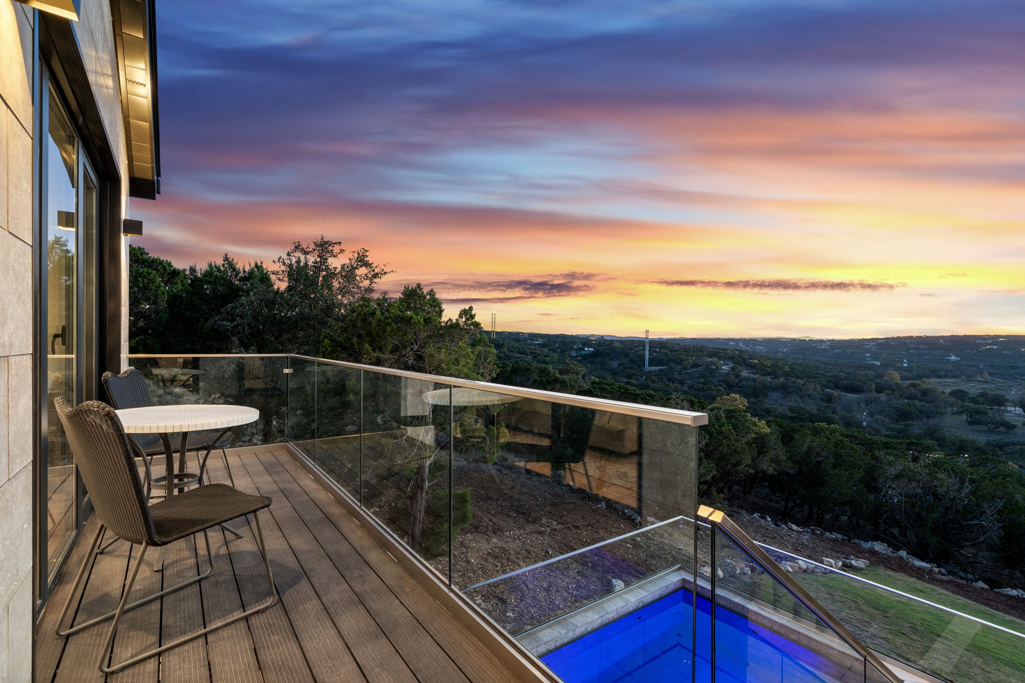 70-web-or-mls-2714 Lakehurst Rd-77